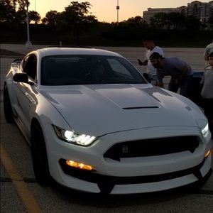 Meet your Posher, Jaime